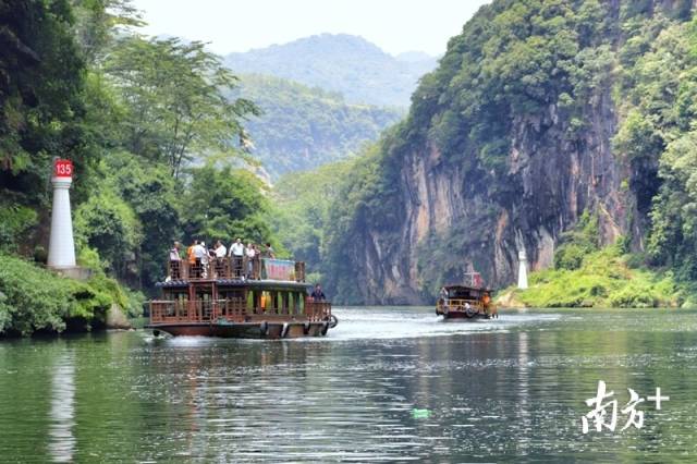 游覽湟川三峽，享連州秀美風光。梁素雅 攝