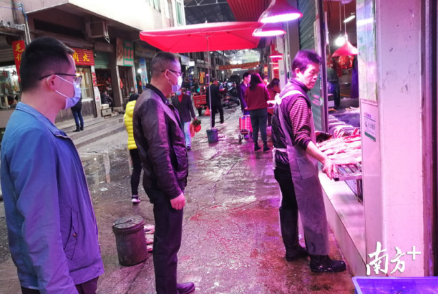 加強(qiáng)市場(chǎng)環(huán)境整治。